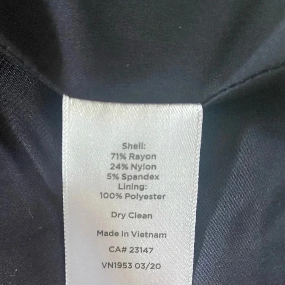 Talbots Italian Luxe Knit Tipped Women's Career BlazerJacket Navy/White S-M NWOT - Picture 7 of 9